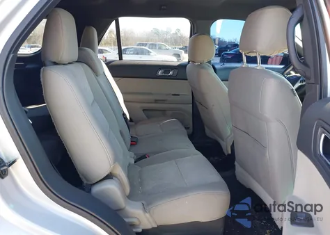 2012 Ford Explorer z USA, uszkodzony, nr VIN 1FMHK7B93CGA91452